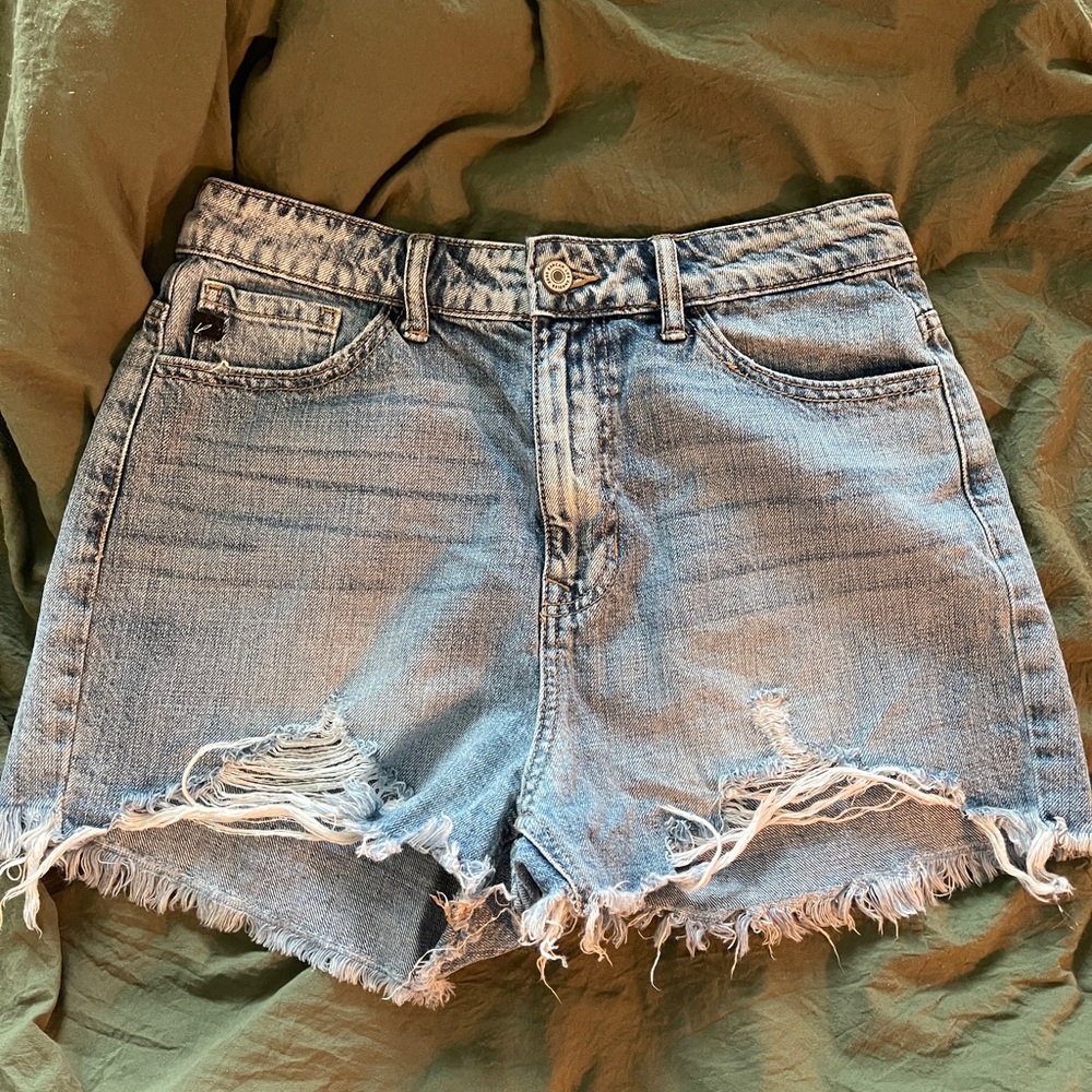 High waisted denim shorts